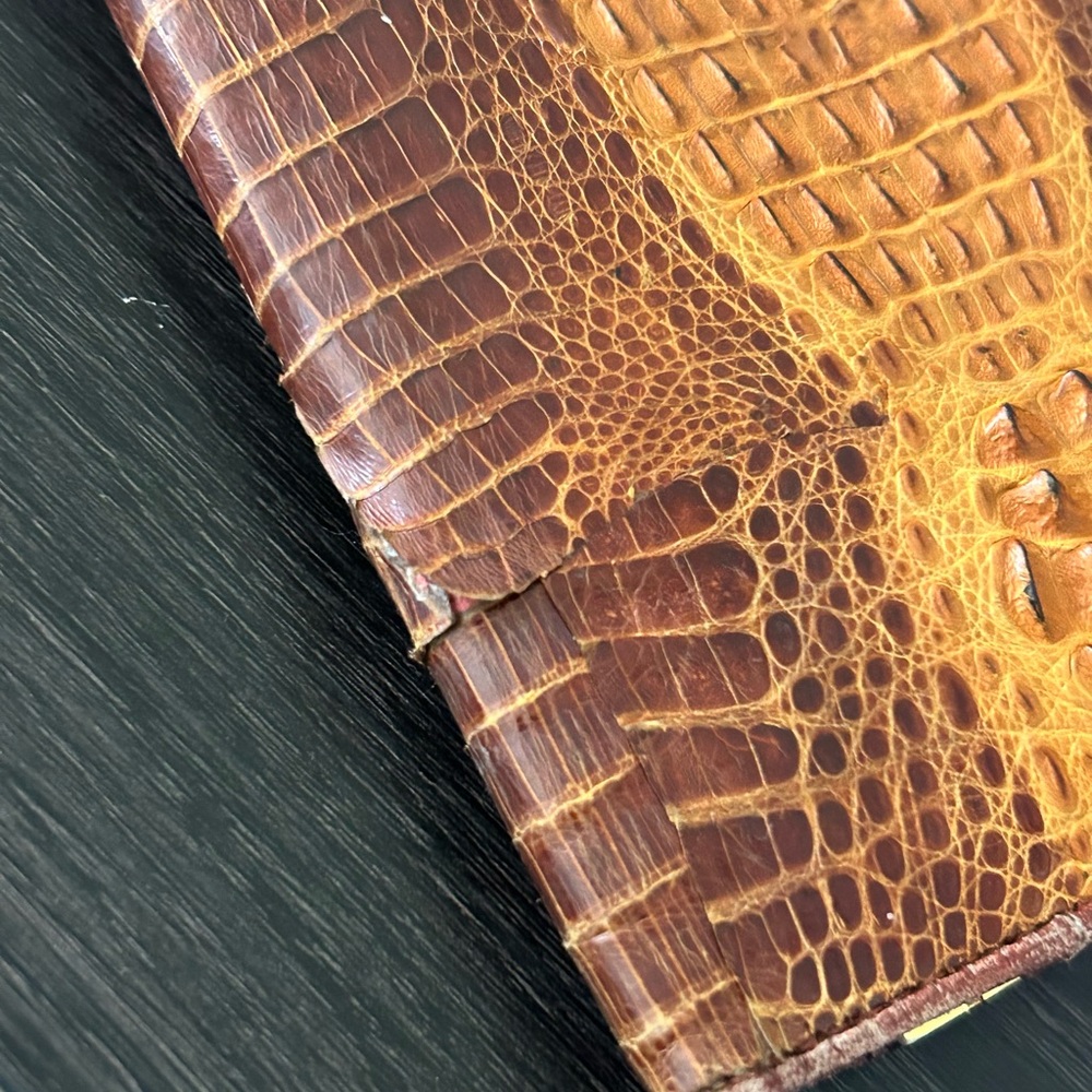 Real Crocodile Leather Clutch 7.5x4” Made in Thailand - Picture 5 of 5